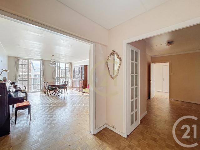 Appartement 3 pièces 103 m²