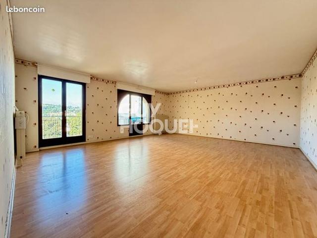 Appartement 3 pièces 103 m²
