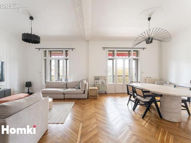 Appartement 3 pièces 103 m²