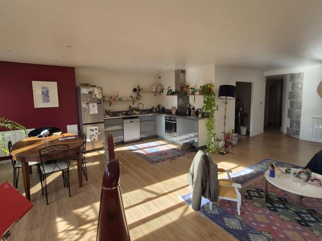 Appartement 3 pièces 103 m²