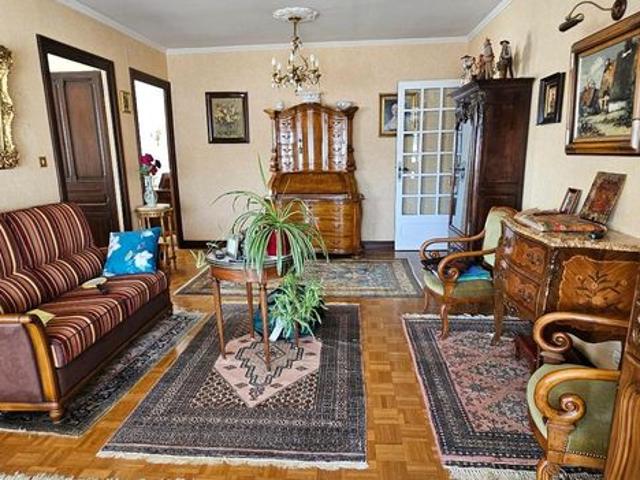 Appartement 3 pièces 103 m²