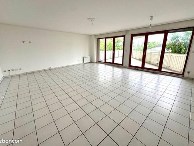 Appartement 3 pièces 104 m²