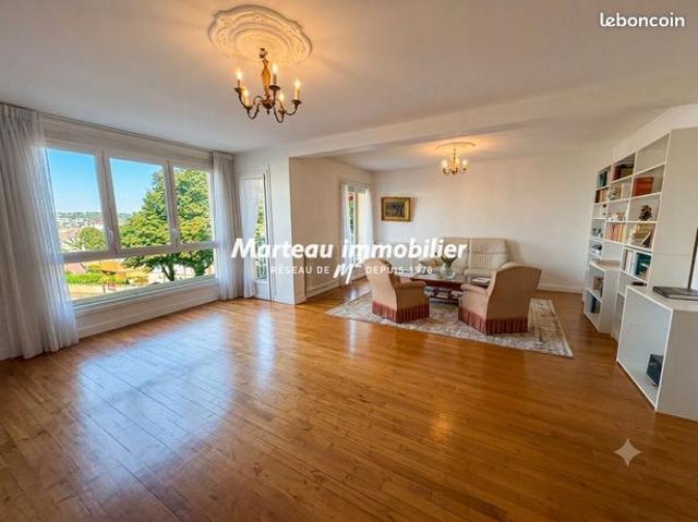 Appartement 3 pièces 104 m²