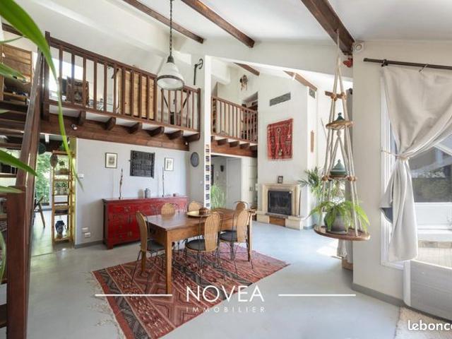 Appartement 3 pièces 104 m²