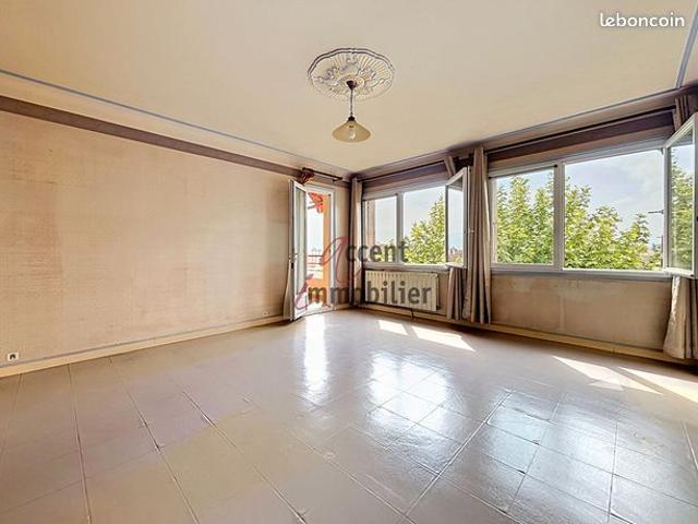 Appartement 3 pièces 104 m²