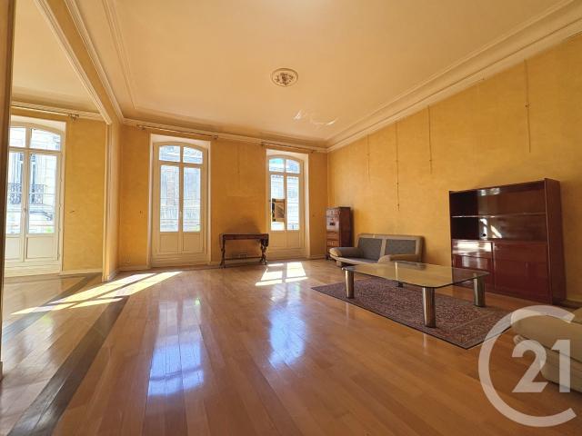 Appartement 3 pièces 105 m²