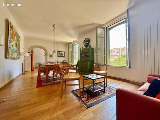 Appartement 3 pièces 105 m²