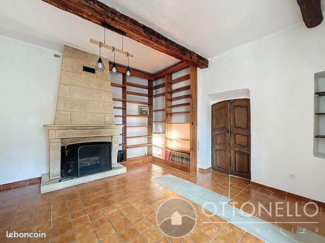 Appartement 3 pièces 105 m²