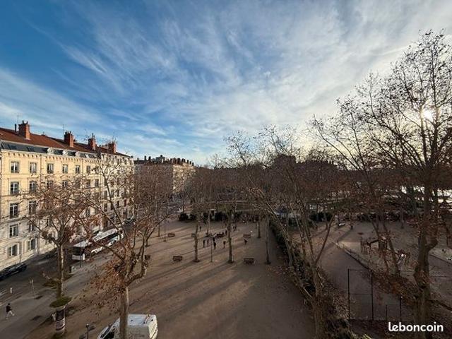 Appartement 3 pièces 105 m²