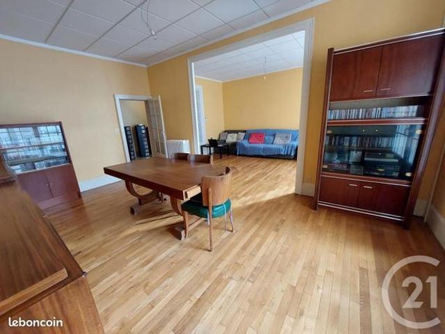 Appartement 3 pièces 106 m²