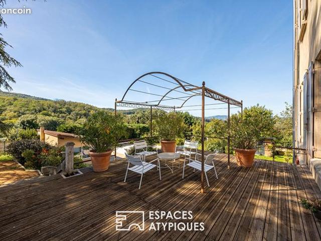 Appartement 3 pièces 106 m²