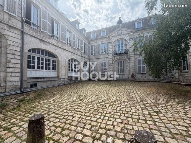 Appartement 3 pièces 106 m²