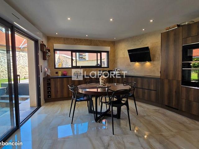 Appartement 3 pièces 106 m²