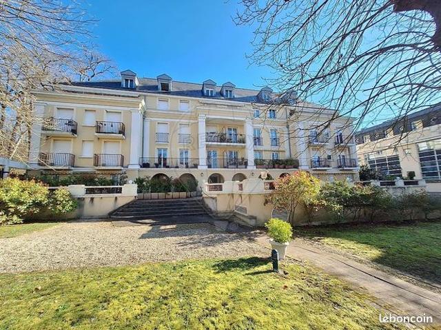 Appartement 3 pièces 107 m²
