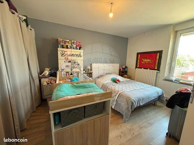 Appartement 3 pièces 107 m²