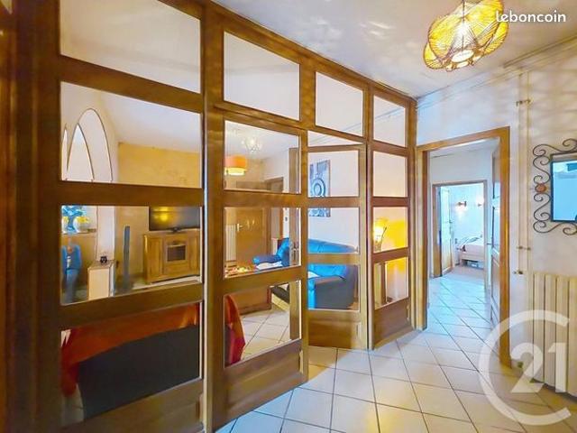 Appartement 3 pièces 108 m²