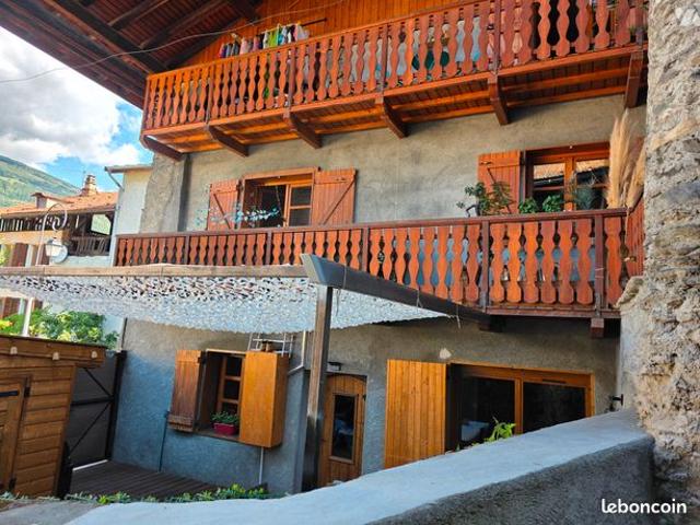 Appartement 3 pièces 110 m²