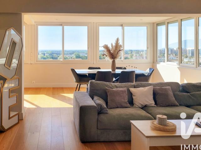 Appartement 3 pièces 111 m²