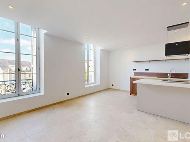 Appartement 3 pièces 111 m²
