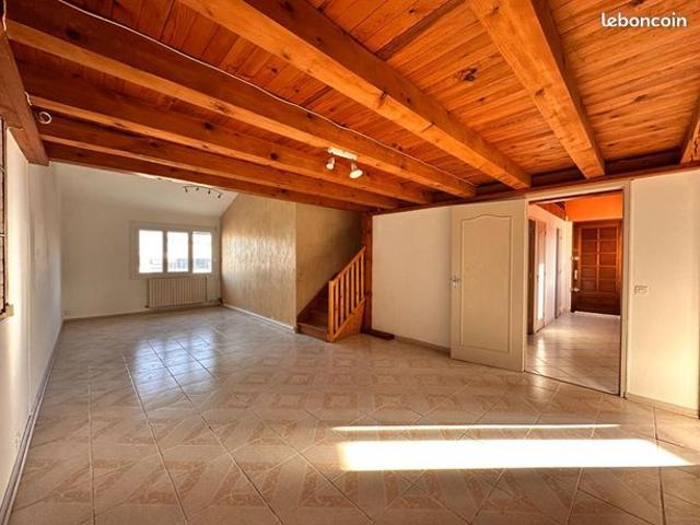 Appartement 3 pièces 111 m²