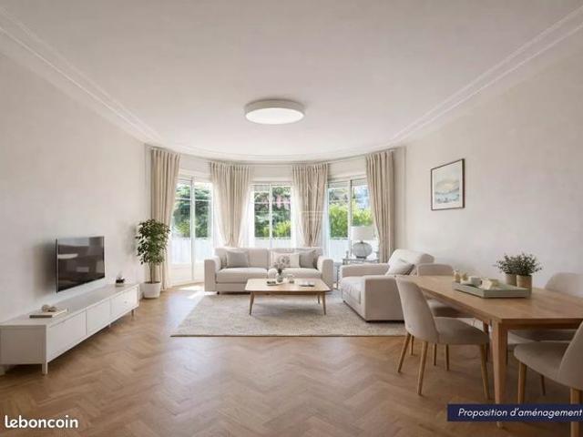 Appartement 3 pièces 111 m²