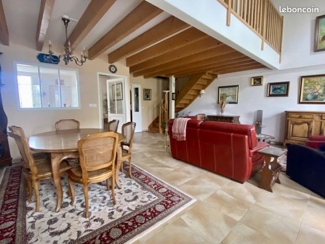 Appartement 3 pièces 112 m²