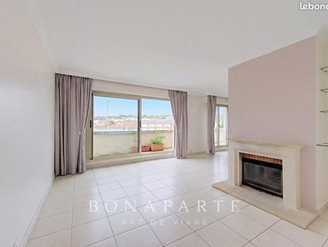 Appartement 3 pièces 112 m²