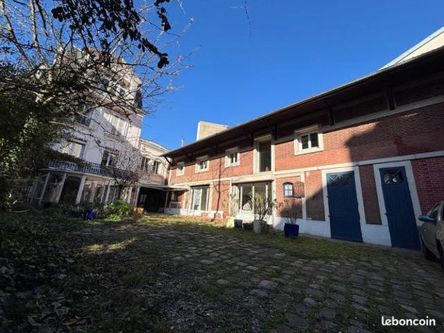 Appartement 3 pièces 112 m²