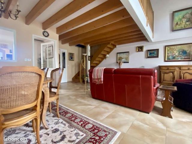 Appartement 3 pièces 112 m²
