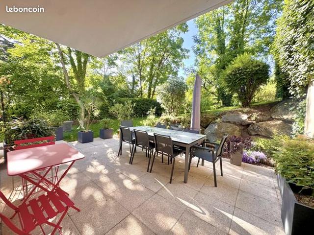 Appartement 3 pièces 113 m²