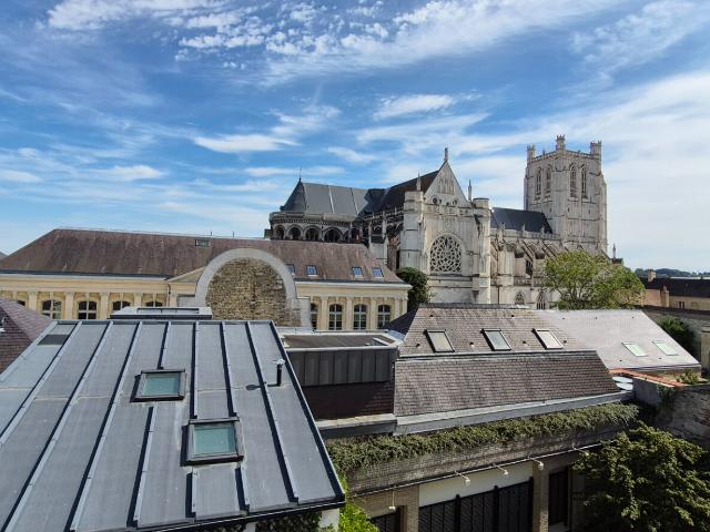 Appartement 3 pièces 114 m²