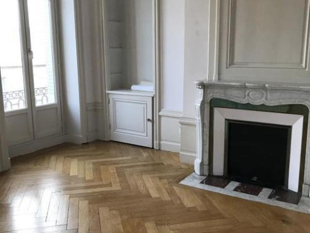 Appartement 3 pièces 114 m²