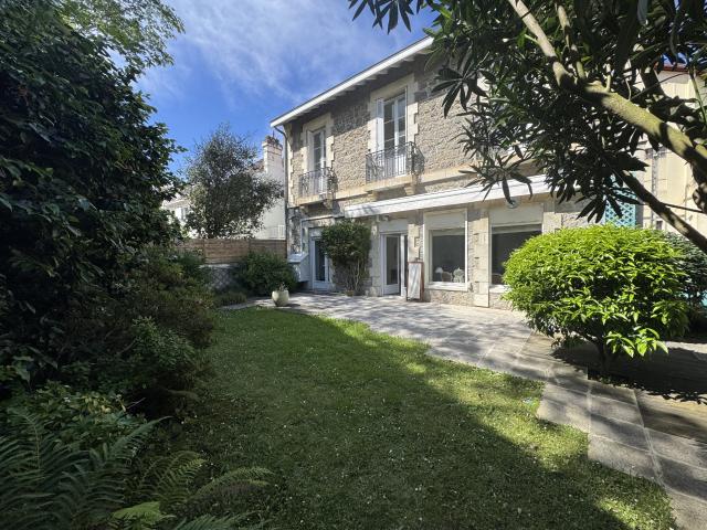 Appartement 3 pièces 114 m²