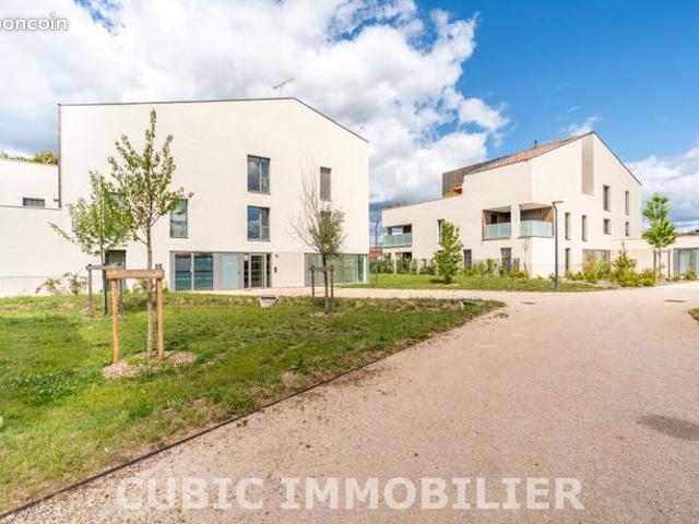 Appartement 3 pièces 115 m²