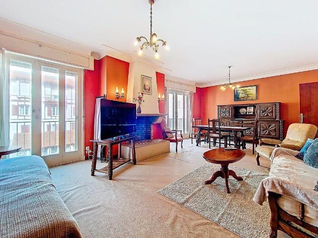 Appartement 3 pièces 115 m²