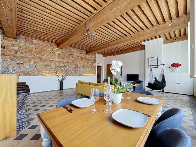 Appartement 3 pièces 116 m²