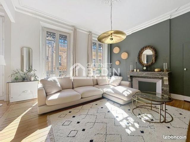 Appartement 3 pièces 117 m²