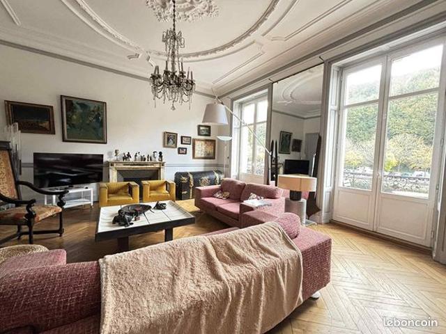 Appartement 3 pièces 119 m²