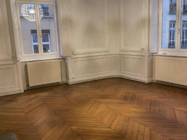 Appartement 3 pièces 119 m²