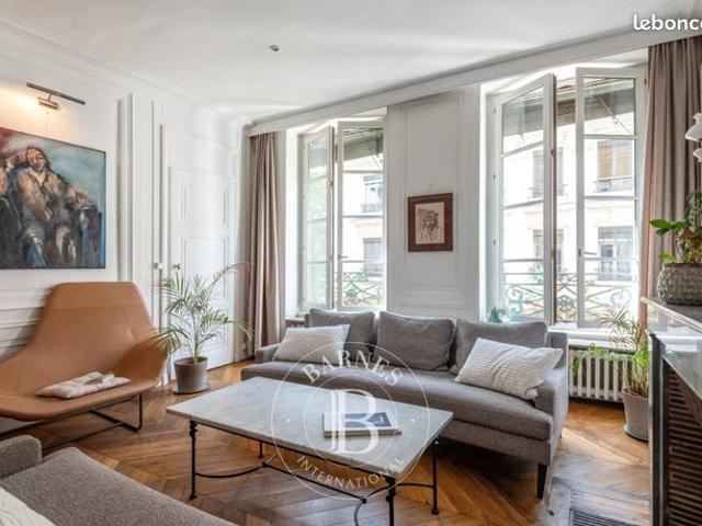Appartement 3 pièces 120 m²