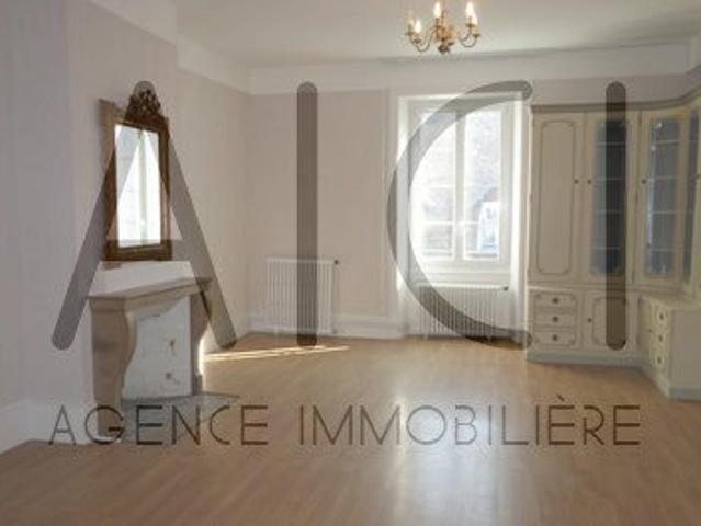Appartement 3 pièces 120 m²
