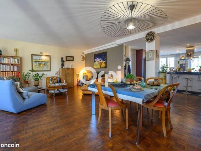 Appartement 3 pièces 120 m²