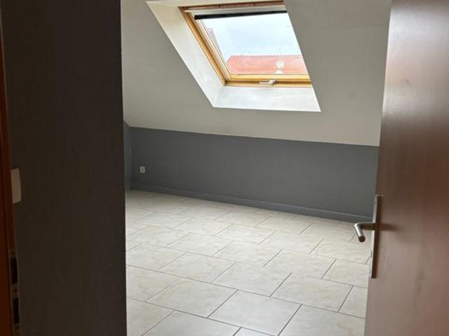 Appartement 3 pièces, 120 m² à louer à Rauwiller 67320