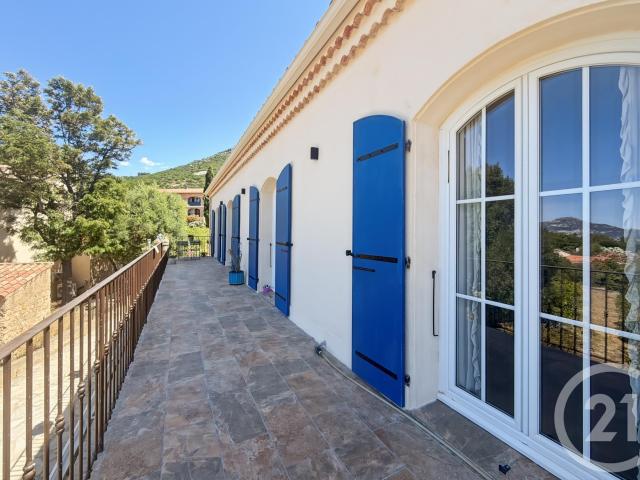 Appartement 3 pièces 121 m²