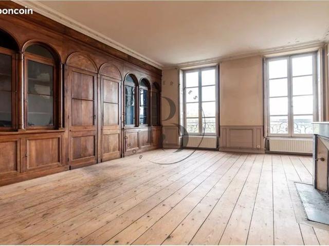 Appartement 3 pièces 122 m²