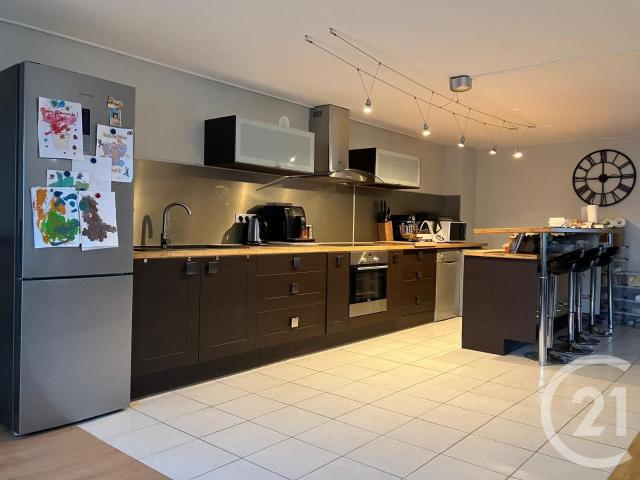 Appartement 3 pièces 122 m²