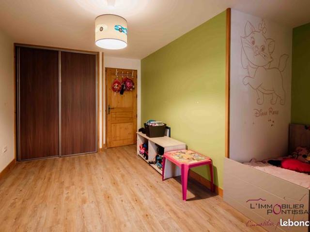 Appartement 3 pièces 124 m²