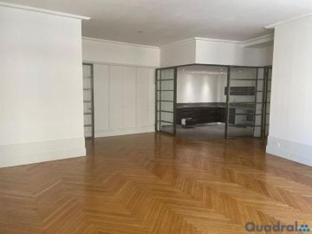 Appartement 3 pièces 125.09 m²