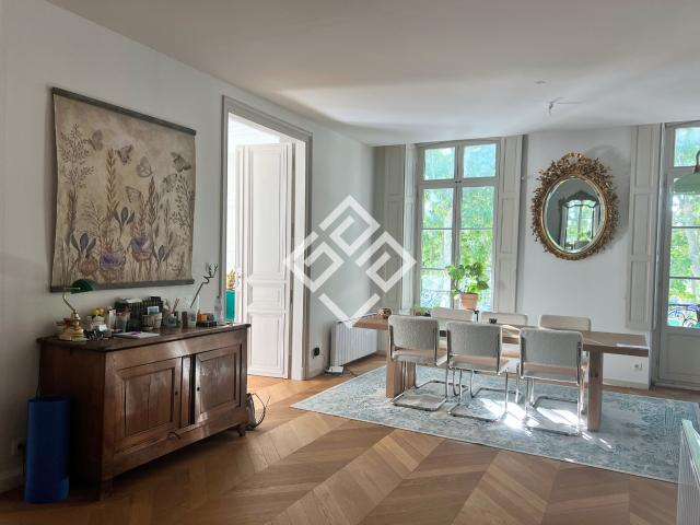 Appartement 3 pièces 125 m²