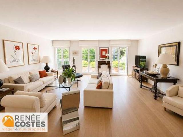Appartement 3 pièces 125 m²